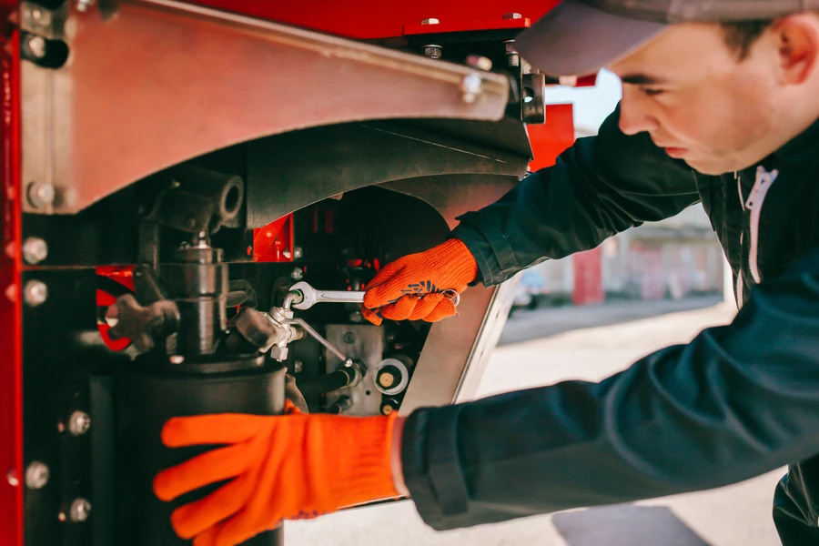 How Roadside Assistance Can Help With Truck Transmission Issues Oakland, OR