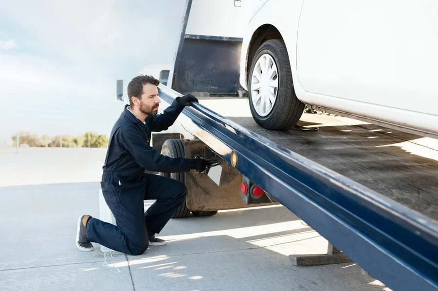 What Information To Provide When Requesting A Towing Service in Oakland, OR